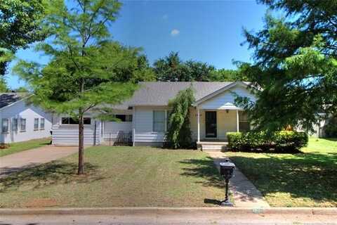 1810 W Cedar Street, Durant, OK 74701