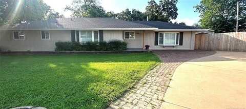 10 E 31st Place, Sand Springs, OK 74063