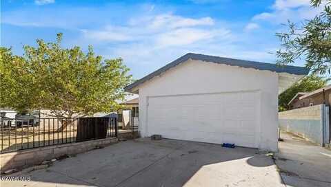 38466 Sumac Avenue, Palmdale, CA 93550