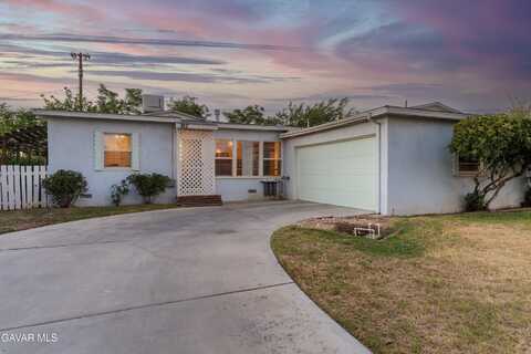 817 W Ave J6, Lancaster, CA 93534