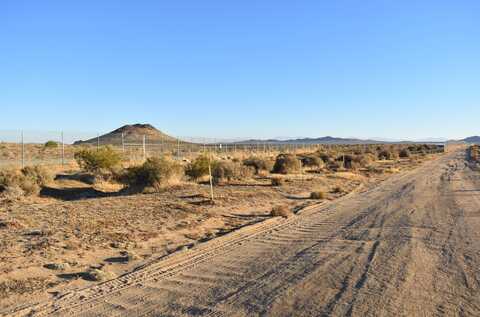 15th St E & Vic Reed Ave, Mojave, CA 93501