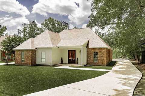 340 Sullivan St, Denham Springs, LA 70726