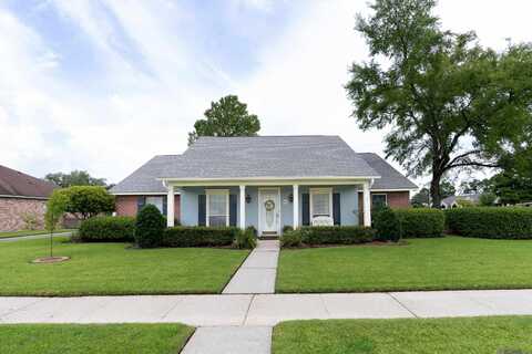 6057 Snowden Dr, Saint George, LA 70817