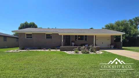 1705 Old Manor Road, Garden City, KS 67846