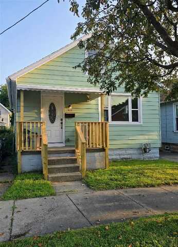 922 E 9TH Street, Erie, PA 16503