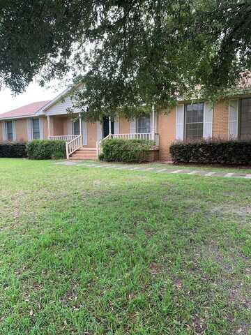 481 W Oglethorpe, Lyons, GA 30436