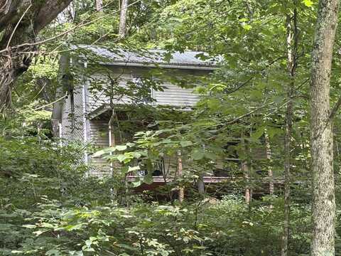 15791 Willow Creek, Athens, OH 45701