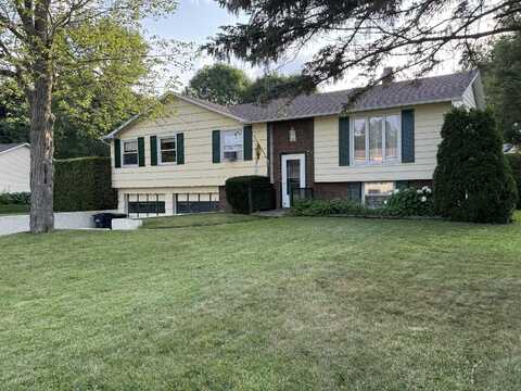 19 Marie Drive, Plattsburgh, NY 12901