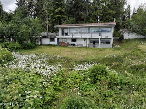 411 Sandy Beach Road, Petersburg, AK 99833