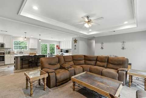 726 Highland Circle, Springtown, TX 76082