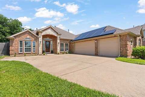 701 Keswick Drive, DeSoto, TX 75115