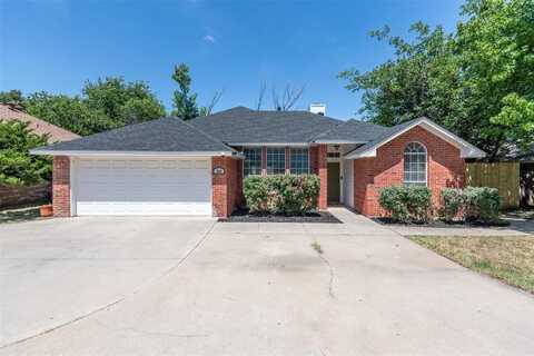 304 W Windsor Drive, Denton, TX 76207