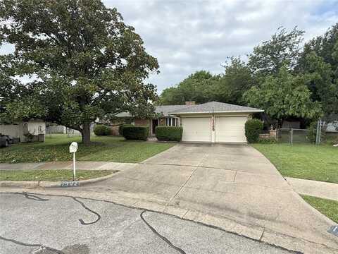 1902 Green Apple Lane, Arlington, TX 76014