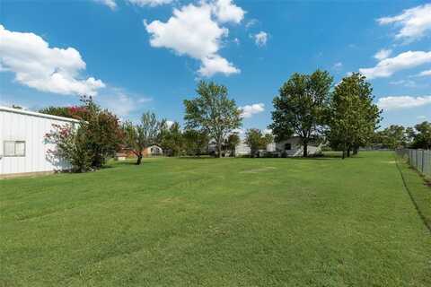 5694 Hillcrest Drive, Farmersville, TX 75442