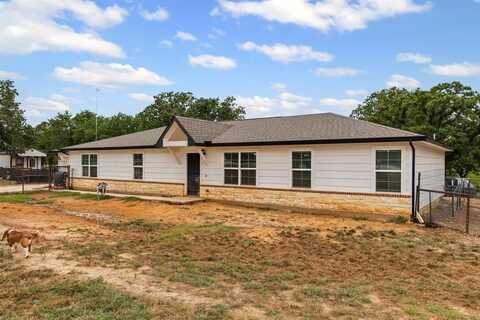 396 Wild Hill Oak Drive, Springtown, TX 76082