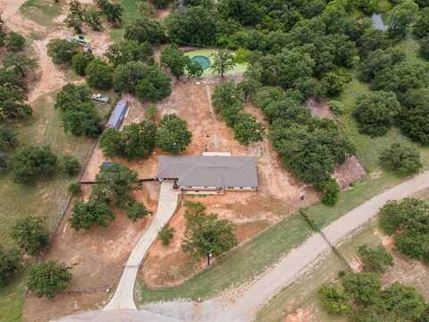 396 Wild Hill Oak Drive, Springtown, TX 76082