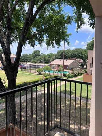 5604 Boca Raton Boulevard, Fort Worth, TX 76112