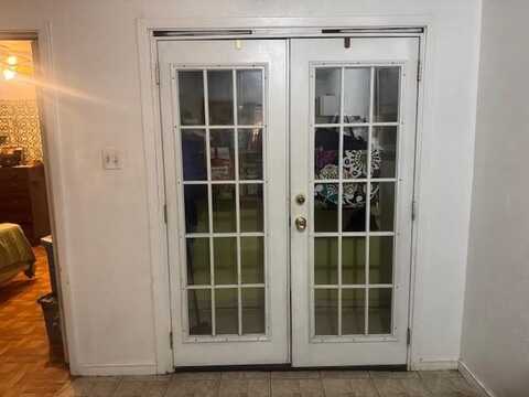 610 W 12th Street, Dallas, TX 75208