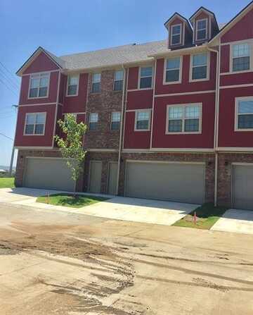 2745 Cottonwillow, Fayetteville, AR 72704