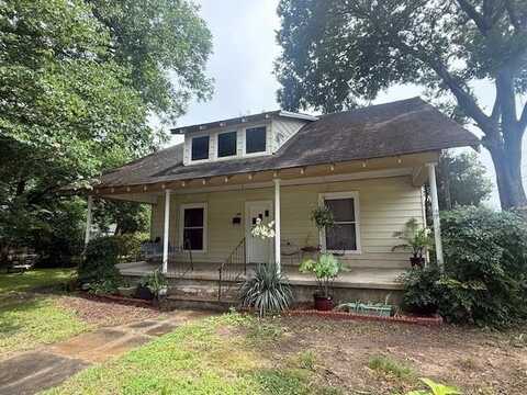409 1st ST, Atkins, AR 72823