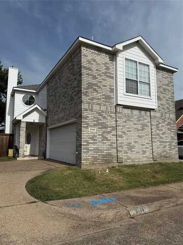 3826 Brandon Park Drive, Garland, TX 75044
