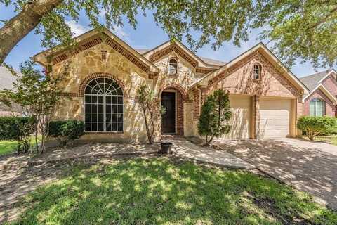 2684 Waterway Drive, Grand Prairie, TX 75054
