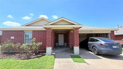 245 willow creek Lane, Terrell, TX 75160