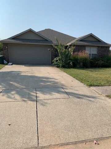 4057 W Spring House DR, Fayetteville, AR 72704