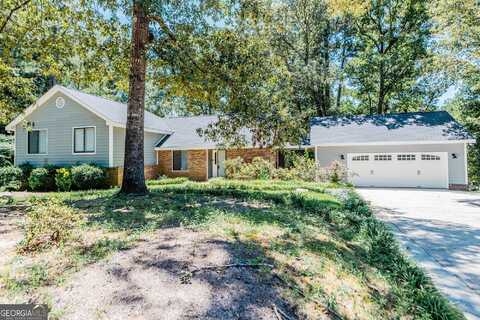 105 Maple Glen, Centerville, GA 31028