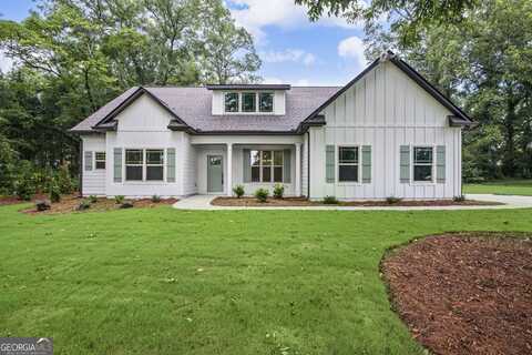 15 Couch, Moreland, GA 30259