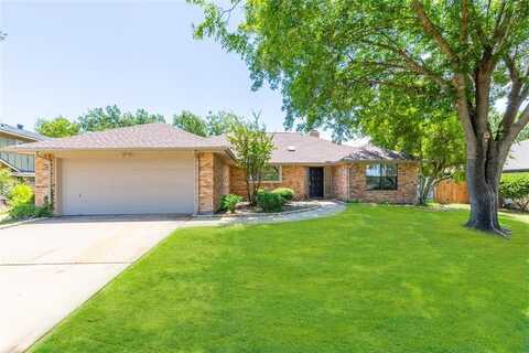 5207 Fairway Circle, De Cordova, TX 76049