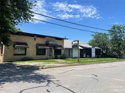 908-910 S Tennessee Street, McKinney, TX 75069