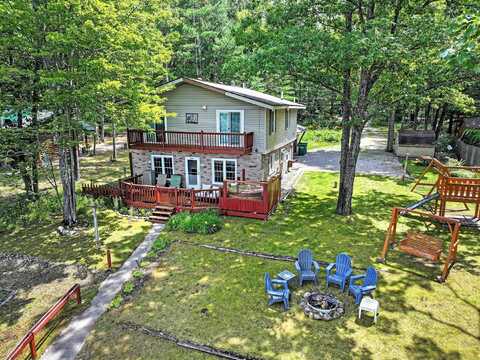 1422 E Heart Lake Drive, Gaylord, MI 49735