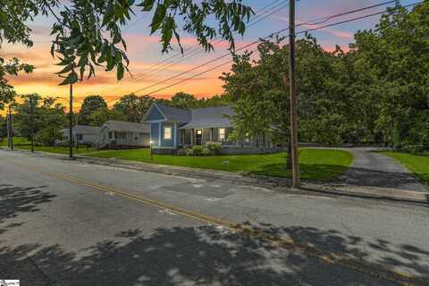 508 Johnson Street, Pickens, SC 29671