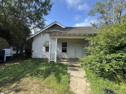 109 newman Street, Laurens, SC 29360