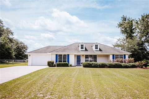4060 Meadow Circle, Blackshear, GA 31516