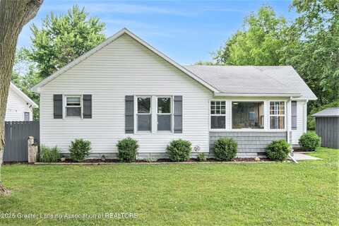 112 Ferry Street, Corunna, MI 48817