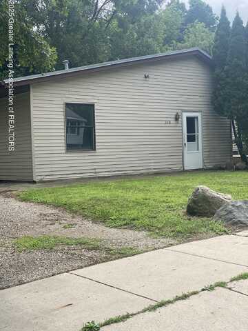 318 High Street, Potterville, MI 48876