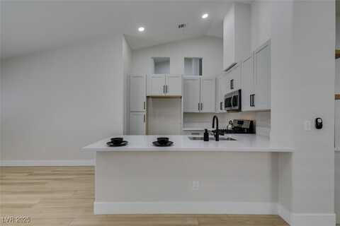 1844 Grand Prairie Avenue, North Las Vegas, NV 89032