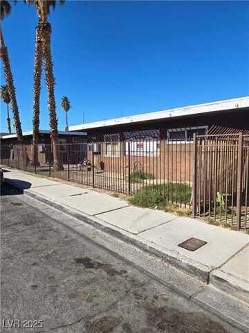 236 W Philadelphia Avenue, Las Vegas, NV 89102