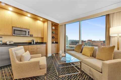 2000 N Fashion Show Drive, Las Vegas, NV 89109