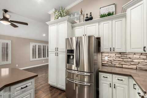 17027 N 45TH Street, Phoenix, AZ 85032
