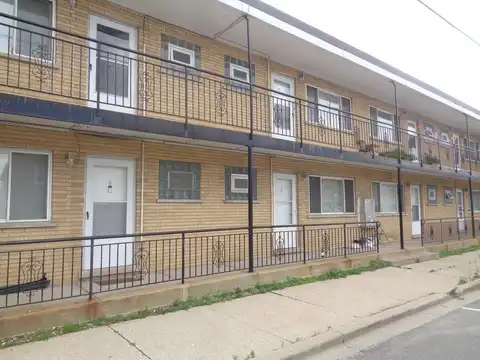 5720 W. 95th Street, Oak Lawn, IL 60453