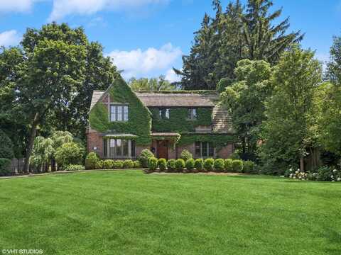 441 E. Westminster Place, Lake Forest, IL 60045