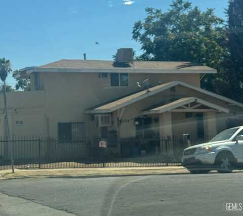 1522 West Drive, Bakersfield, CA 93305