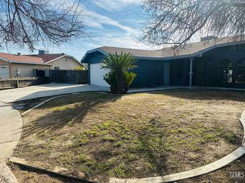 2012 Chaparral Circle, Delano, CA 93215