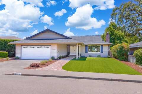 6828 Fairfield Drive, Santa Rosa, CA 95409
