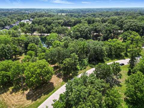 703 Druim Trail, Crown Point, IN 46307