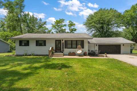 152 Bogata Avenue, Valparaiso, IN 46385