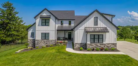 8201 Alexander Street, Schererville, IN 46375